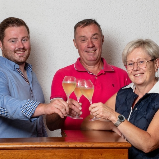 Champagne Charles Delroche - Contact